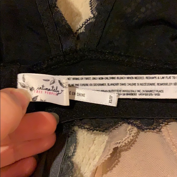 Lot of 5 Free People intimately halter lace bras - Picture 6 of 8